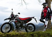 Derbi Senda DRD125R Derbi Senda DRD125R